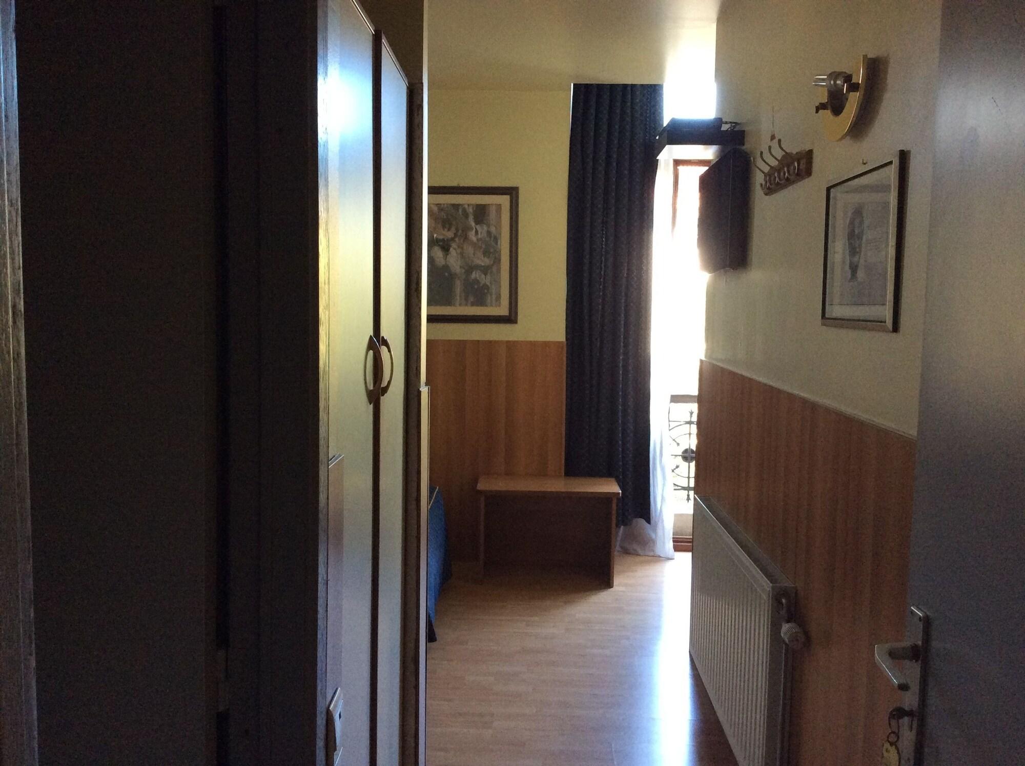 Hotel Aristote Bruxelles Esterno foto